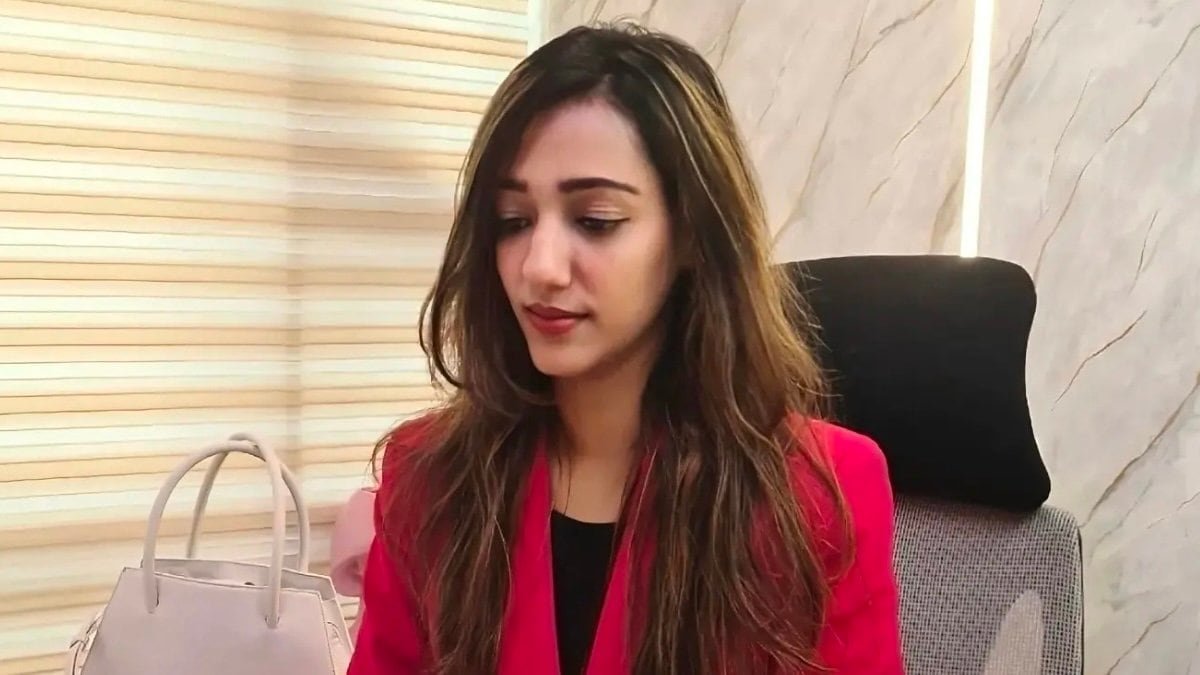 Dr. Akansha Agarwal, Dermatologist at Glam Korean Skin Studio